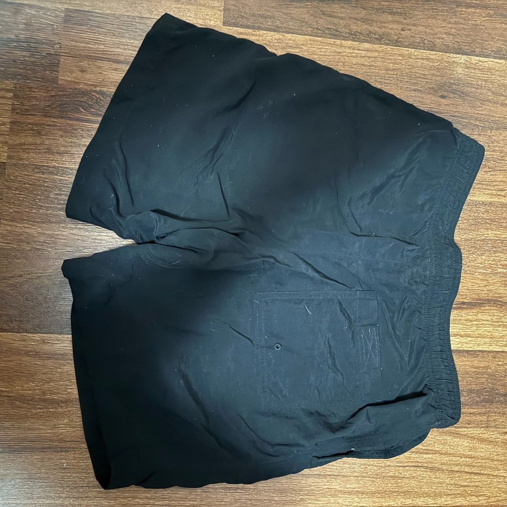 American Eagle Outfitters Black Men's Shorts - Picture 2 of 2